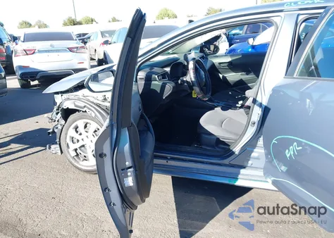 2022 Toyota Corolla Le z USA, uszkodzony, nr VIN 5YFEPMAE3NP341912